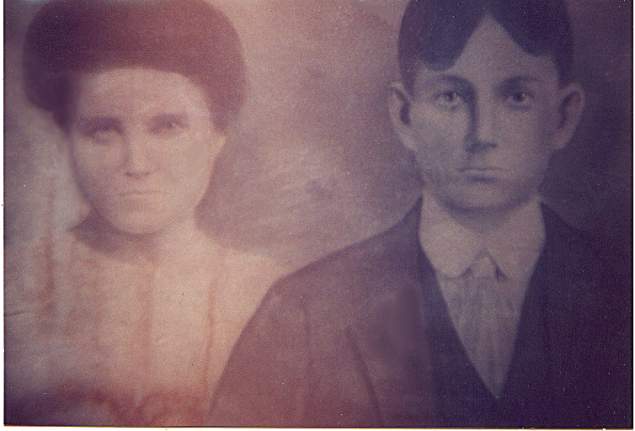 Joseph Henry & Ida May Bond-Fleetwood